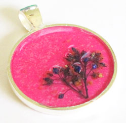 resin pendant with dried flowers