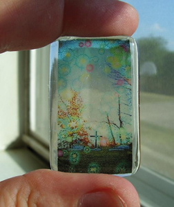 resin pendant with transparency