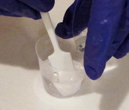 mix epoxy resin