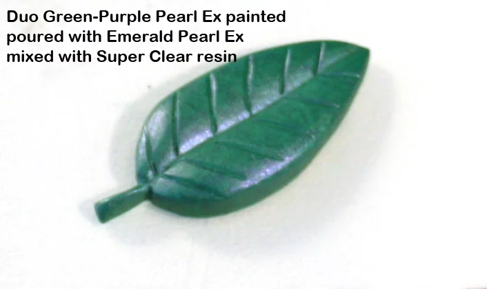resin leaf colored with green powder