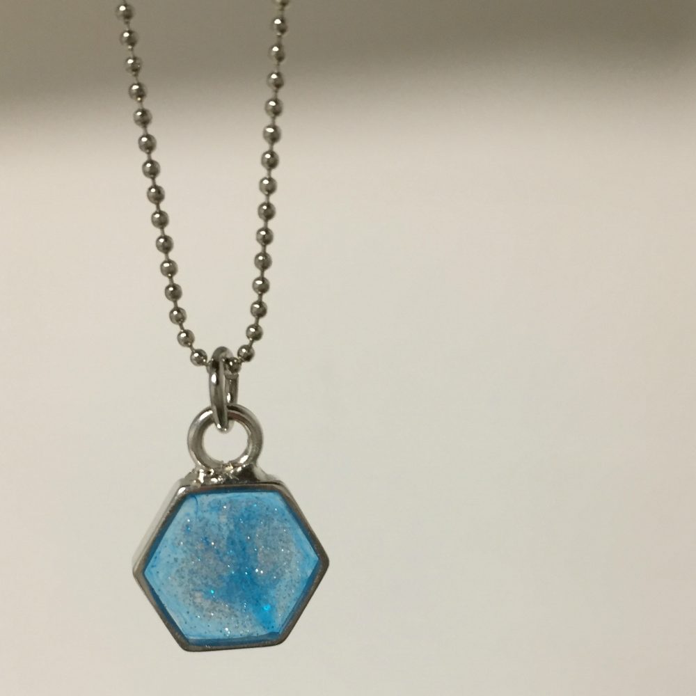 hexagon necklace with resin