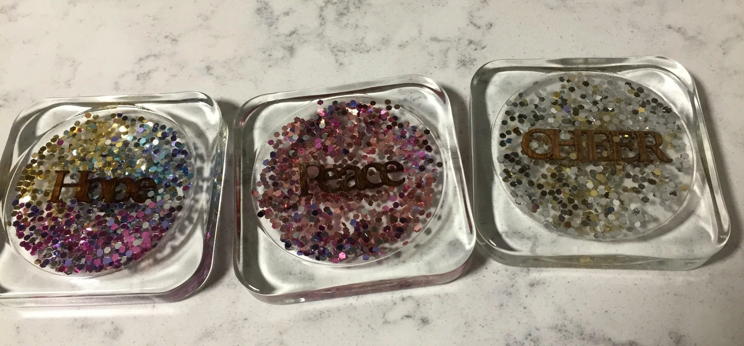 DIY sparkly resin coasters