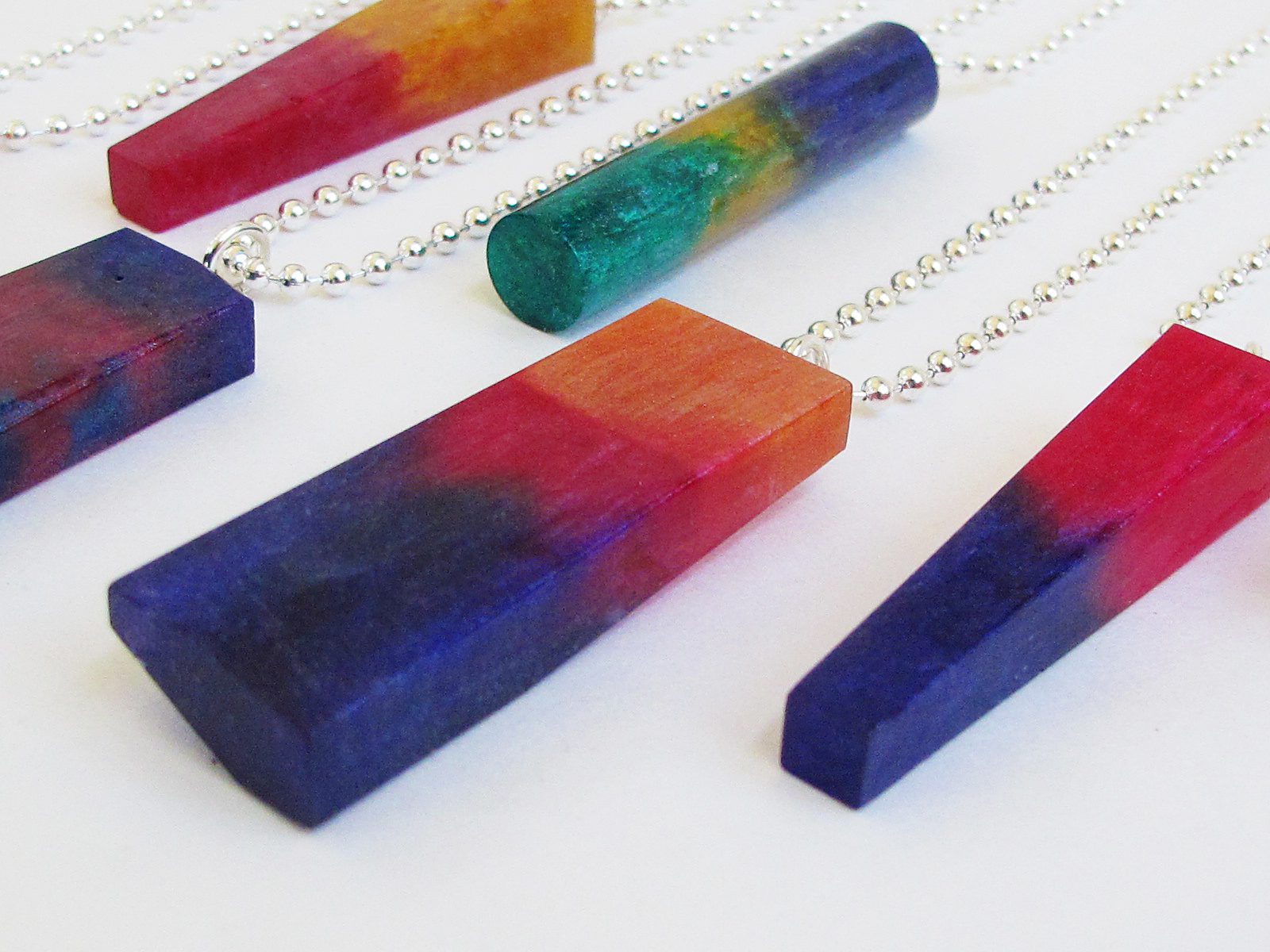 rainbow resin pendants detail