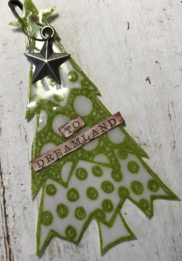 tag 3 - quick and simple stamped card with distress ink and charm