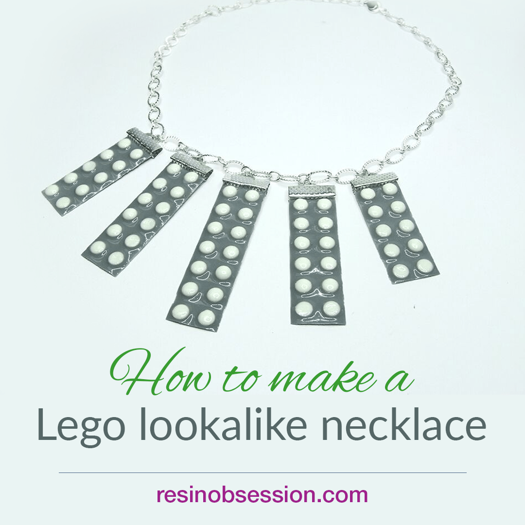 Resin lego necklace – make lookalike lego bricks with resin