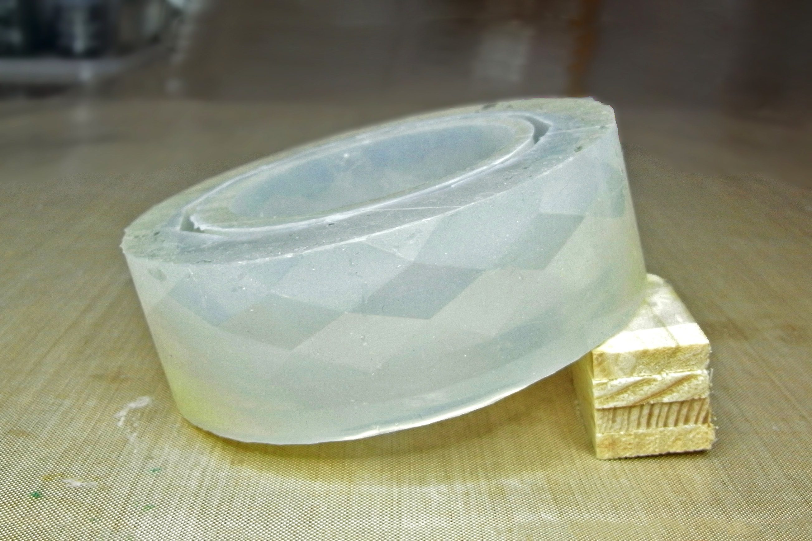 propped up resin bangle mold
