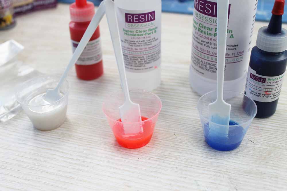 resin and resin colorant mix
