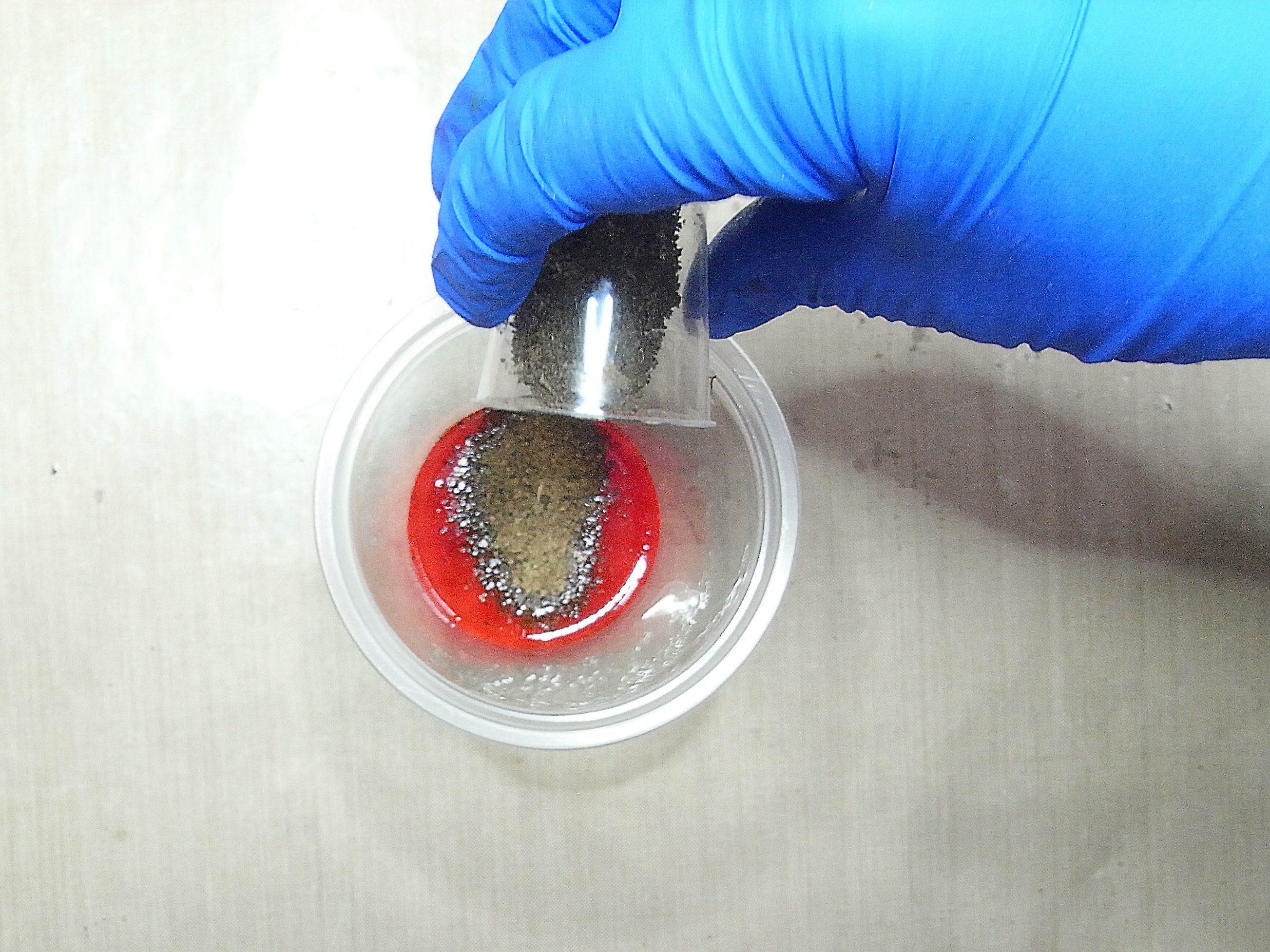 Resin jewelry ideas create rock lookalike jewelry with resin Resin