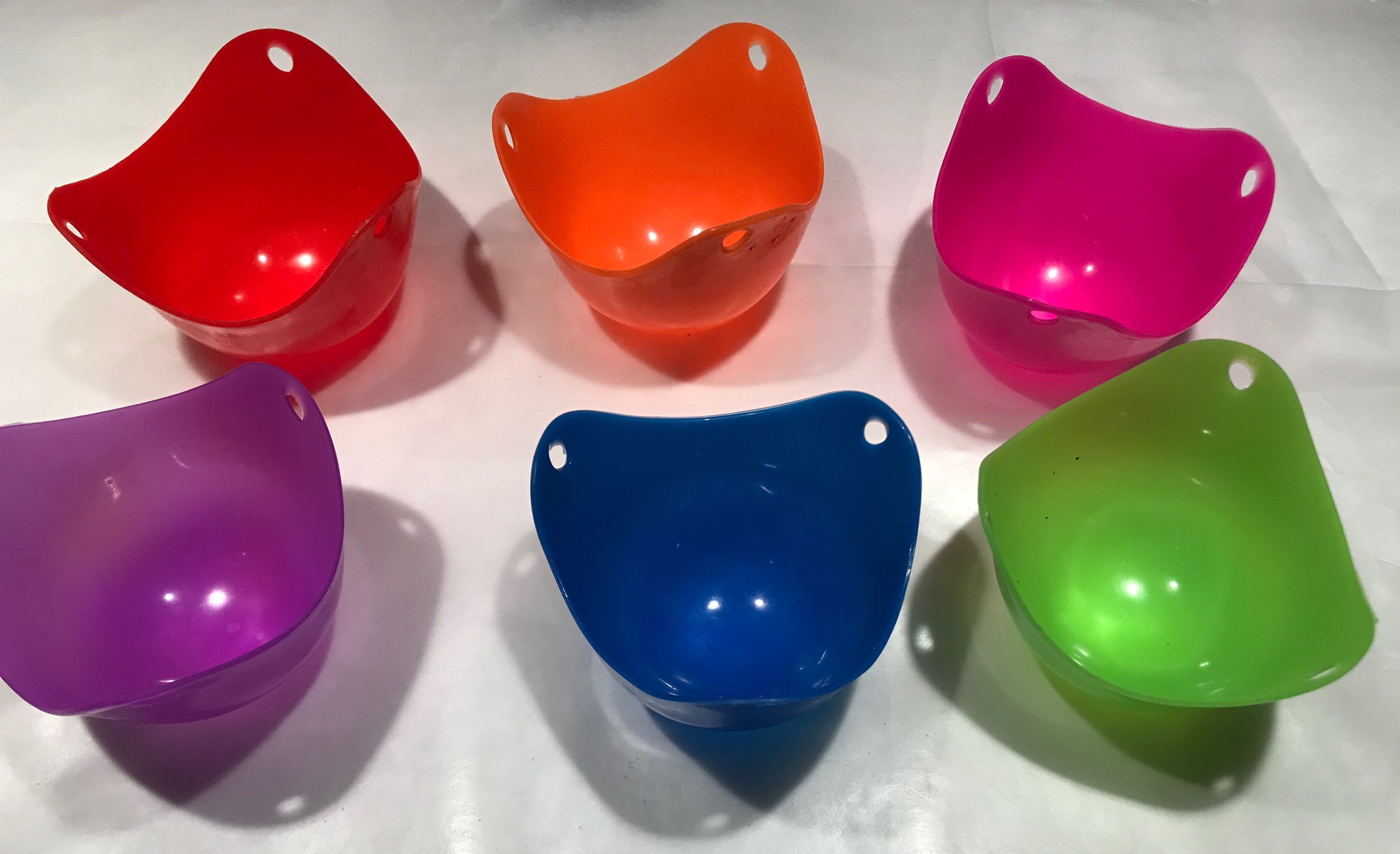 silicone poached egg cups