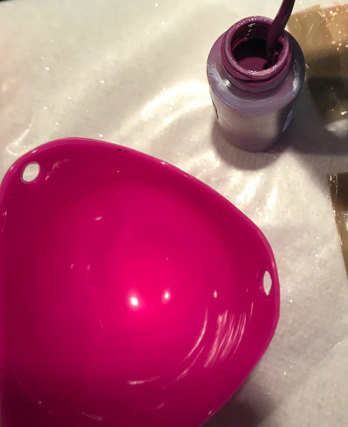 adding purple color to resin