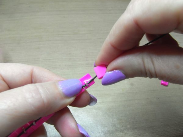 twist cubes to remove