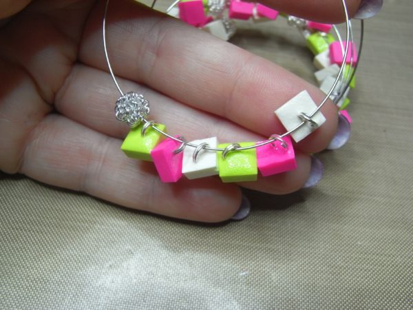 stringing pattern continued colorful bracelet