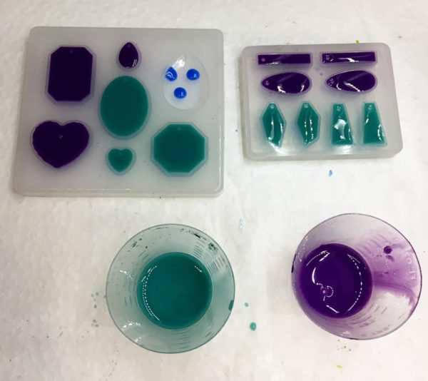 Casting Epoxy Resin in a Silicone Mold 