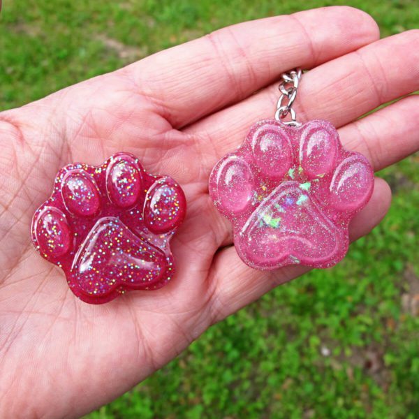 resin paw print charms