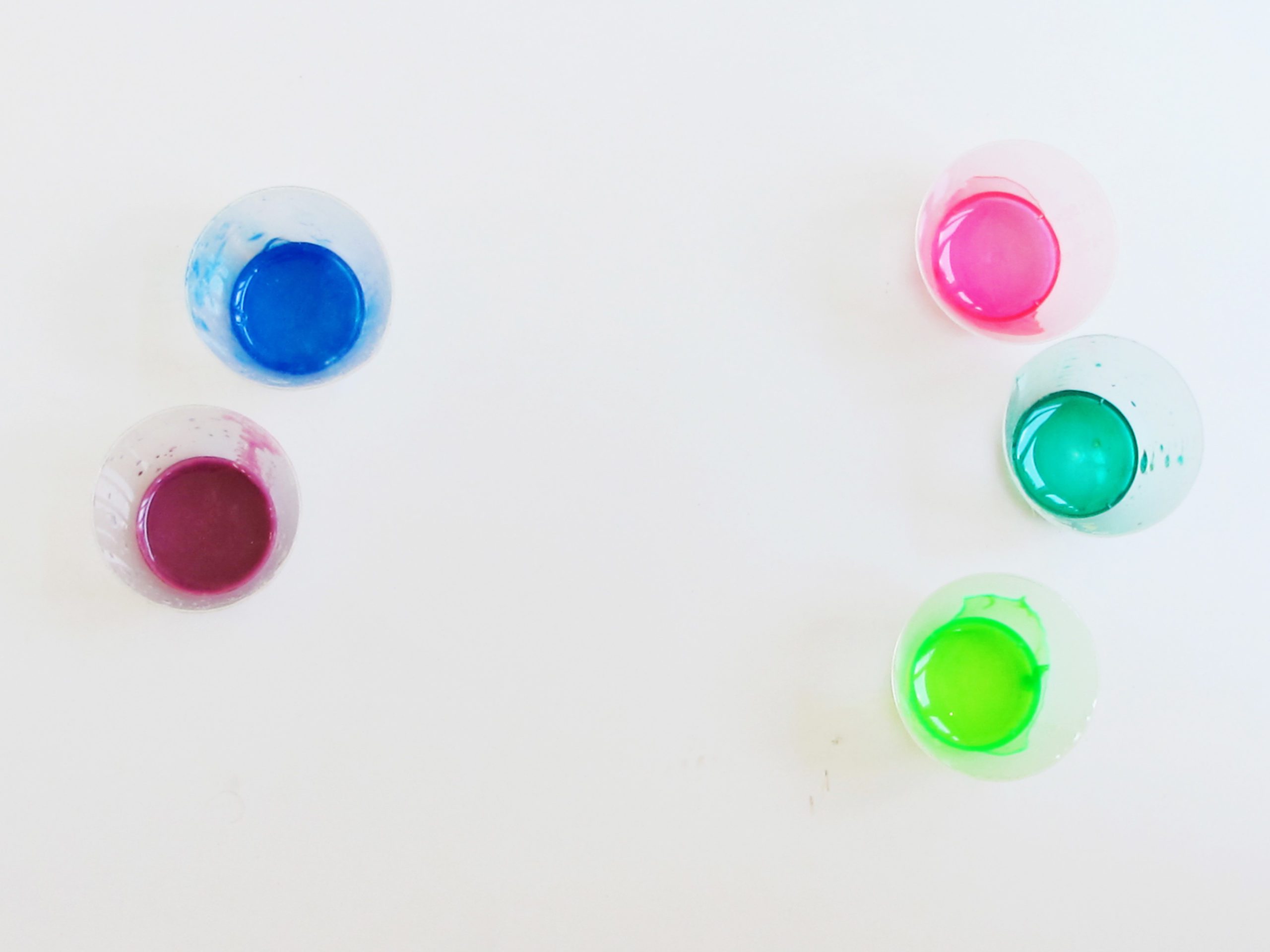 Premium resin, epoxy colors and molds for making art and crafts Resin