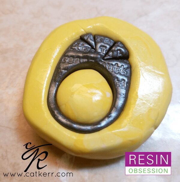 Making a mold of a polymer clay ring