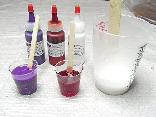resin colored with pigments