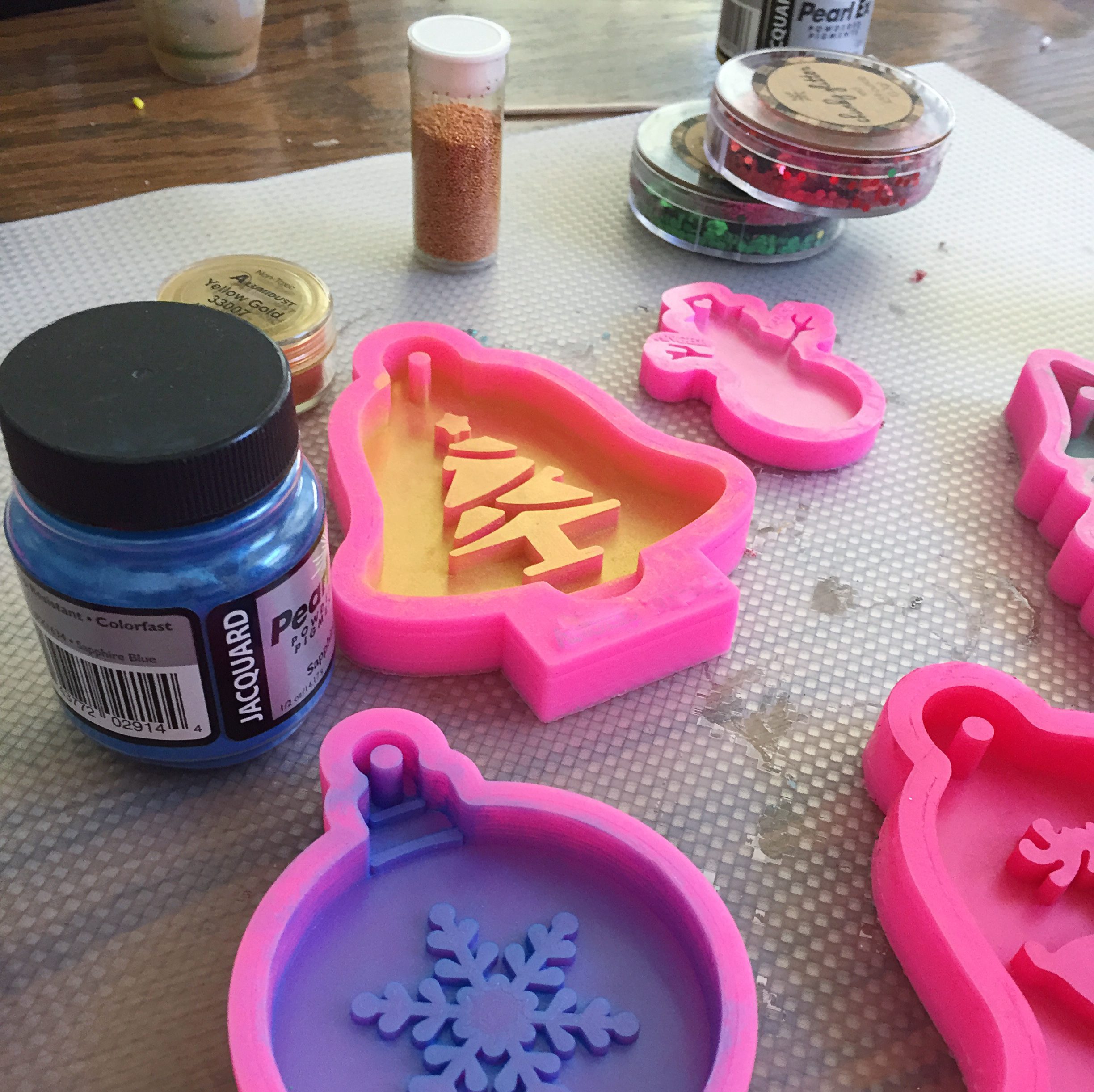 silicone molds for resin