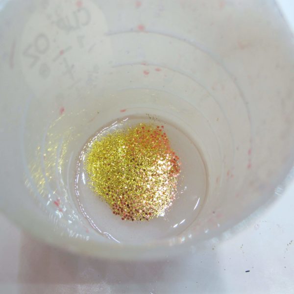 glitter in epoxy