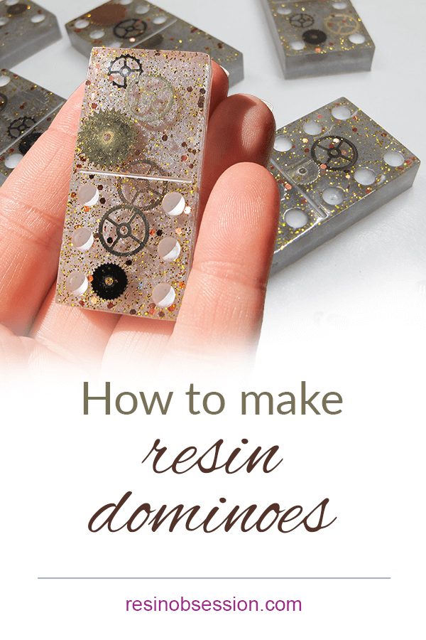 Make resin dominoes