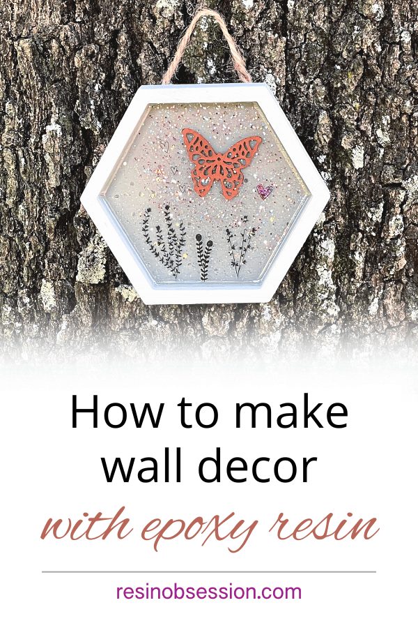 Create wall hanging crafts with epoxy resin