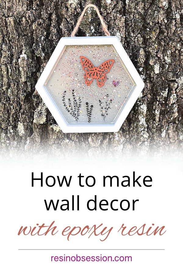 Create wall hanging crafts with epoxy resin