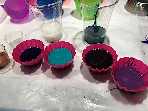 resin colors in silicone cups