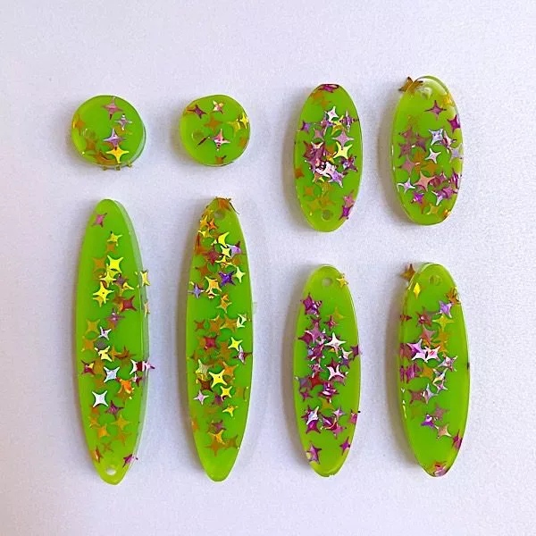 green sparkles epoxy jewelry set